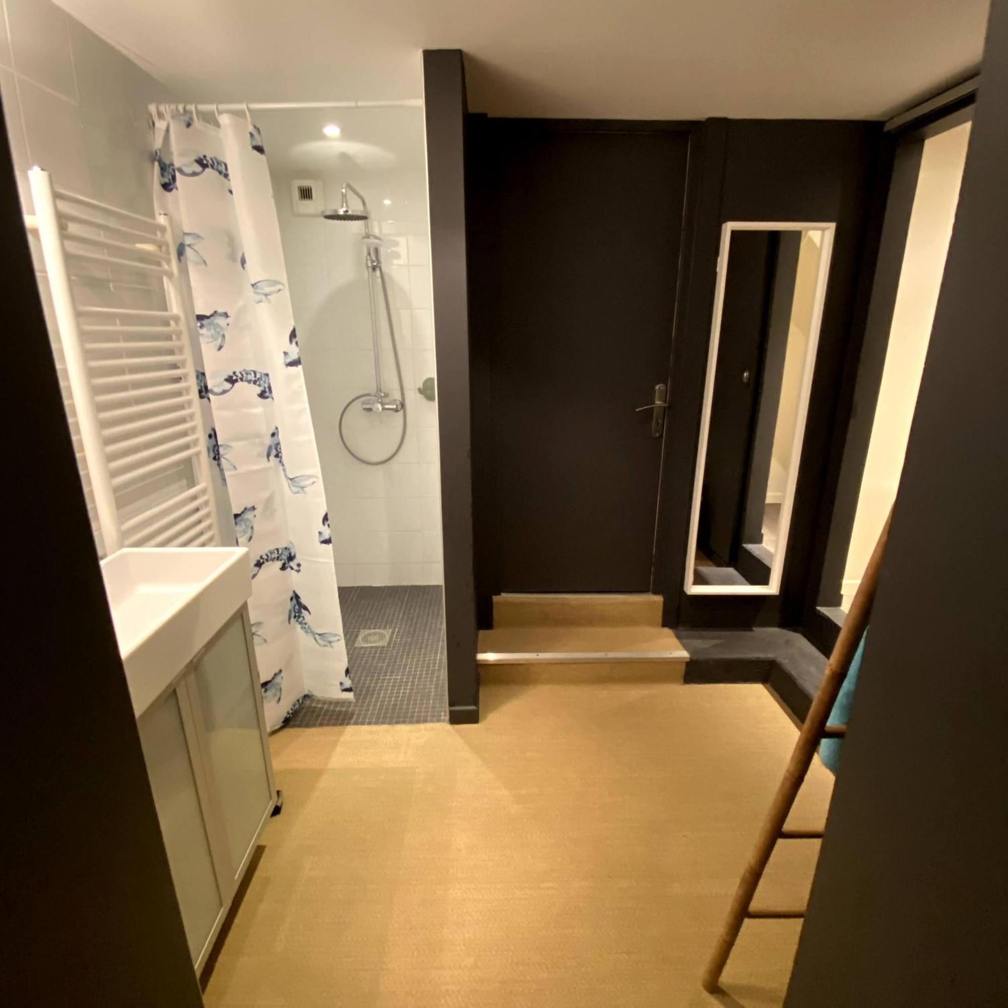 Au 10 Bed & Breakfast Luisant Стая снимка